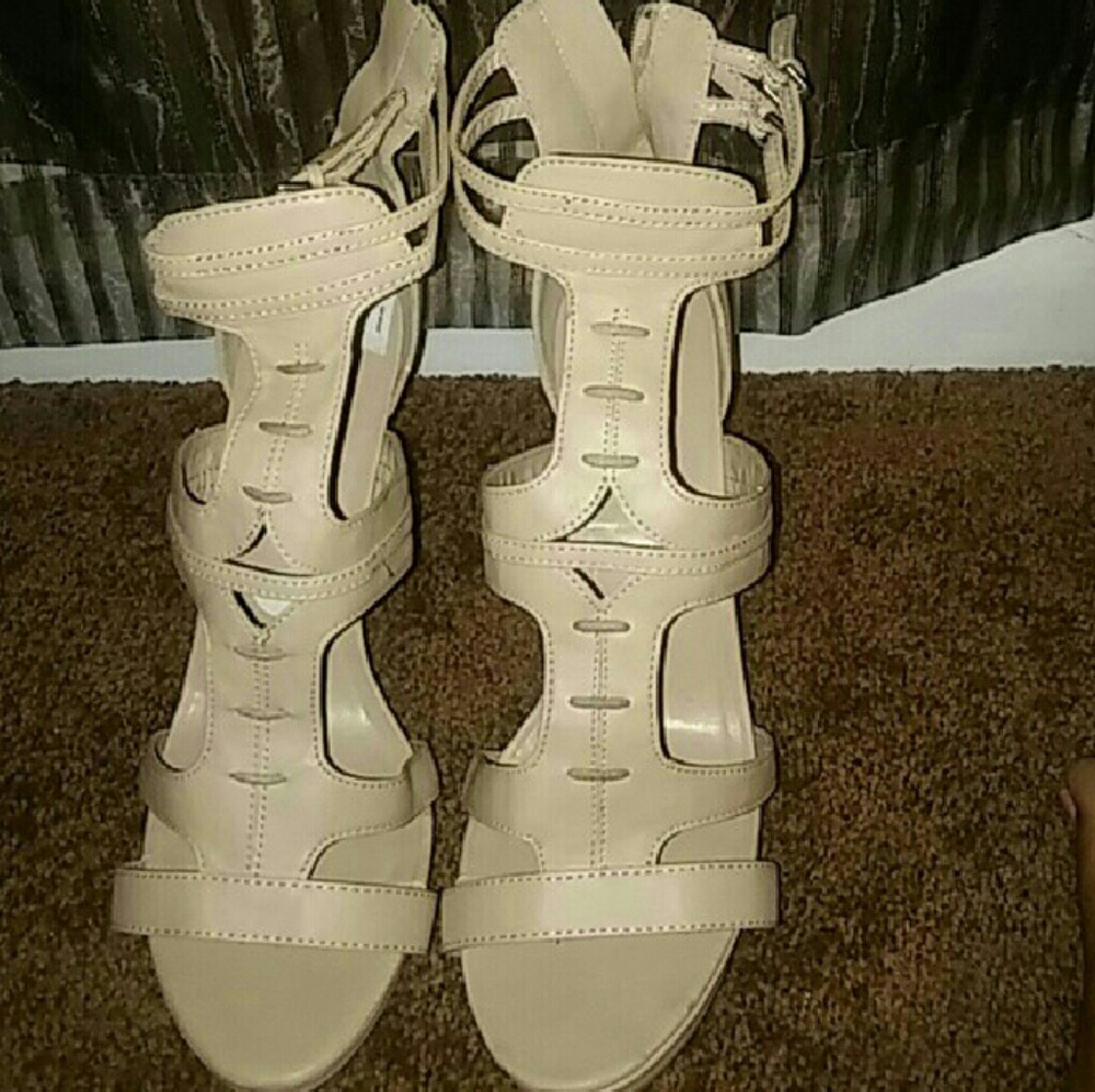 RESERVED FOR KIM $8 size 11 Beige heels